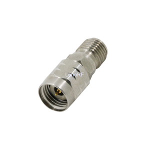 2,4 mm βύσμα στον προσαρμογέα RF Jack RF
